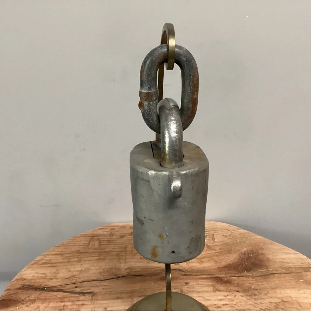 Vintage - Sargent & Greenleaf Inc. 1983 Padlock - Huge & Heavy - Collectible - Picture 3 of 13